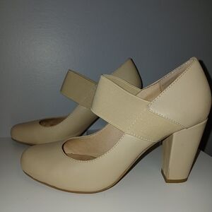 Elegant Cream Women's Heels